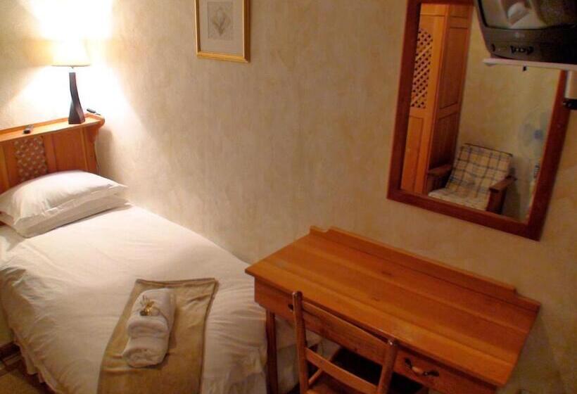 이코노미 싱글 룸, Polokwane Place