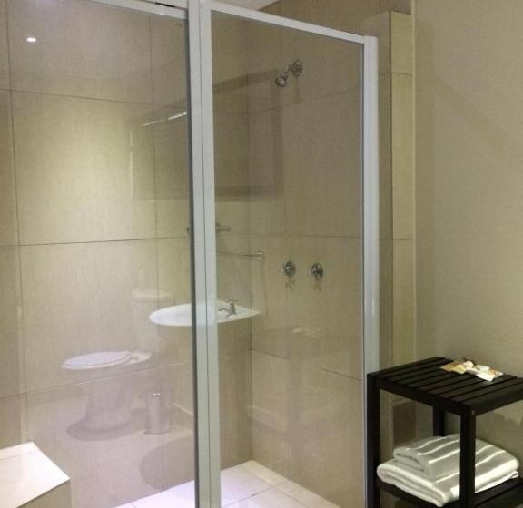 디럭스 룸 킹사이즈 침대, Polokwane Place