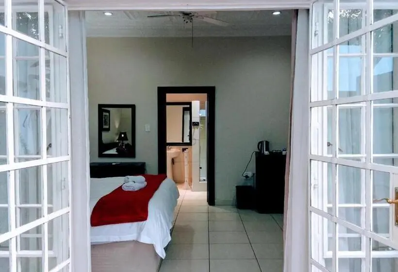 ガーデンビューデラックスルーム, Polokwane Place