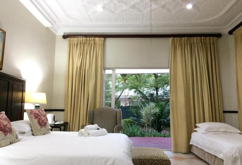 Трехместный Номер Deluxe, Polokwane Place