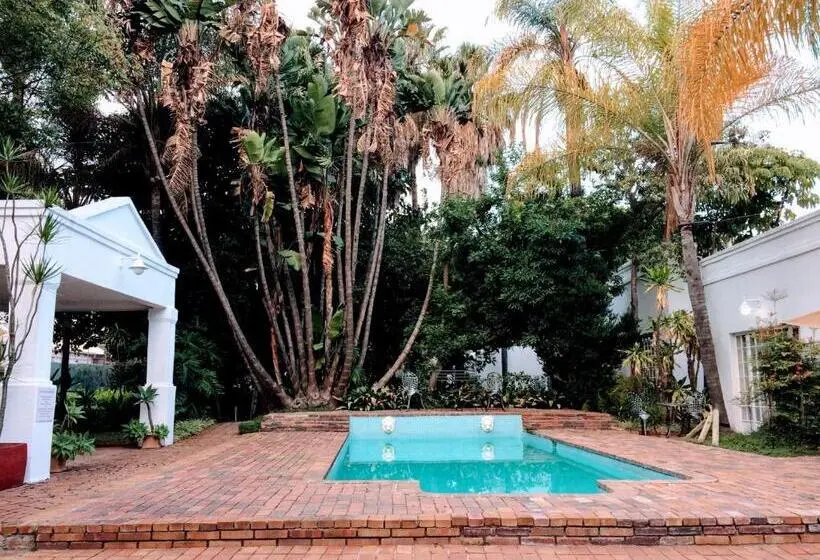 プールの見えるデラックスルーム, Polokwane Place