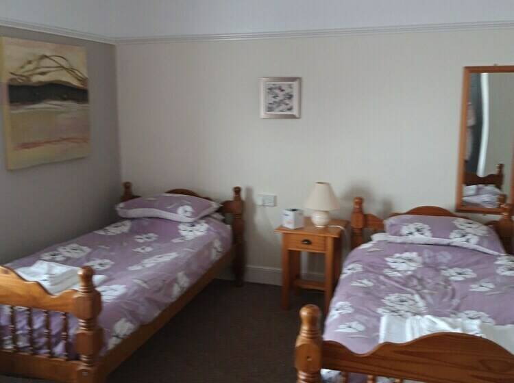 ファミリールーム, Regency House