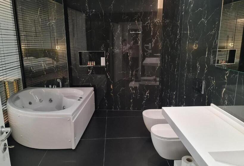 标准间带阳台, Regina City Hotel & Spa