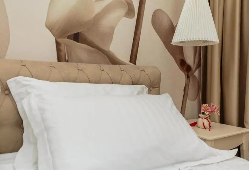 Junior Suite with Balcony
