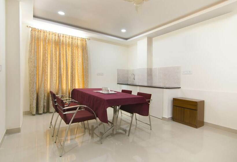 Studio Standard, Shoba Tulip