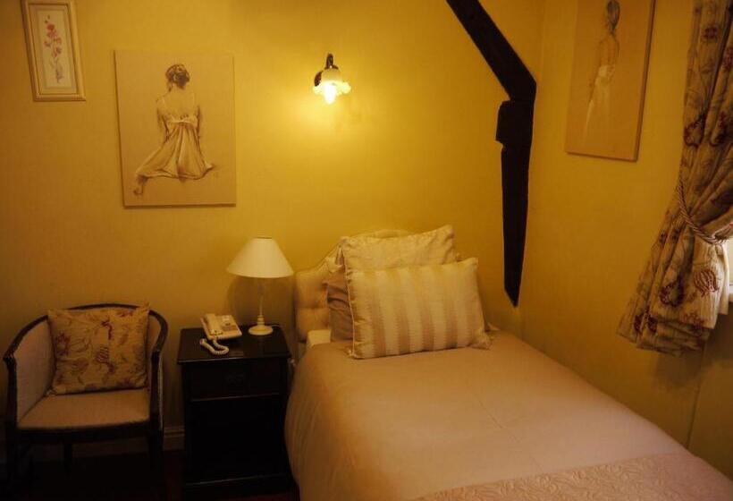 חדר סטנדרט יחיד, The Bell