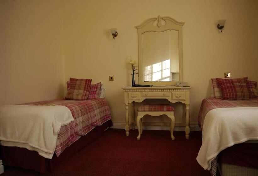 חדר סטנדרט, The Bell