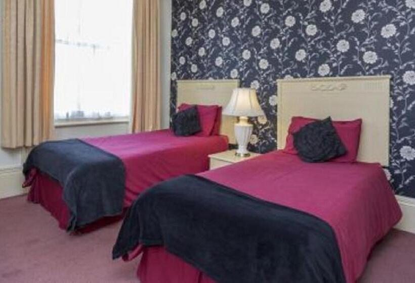 חדר סטנדרט, The Bell