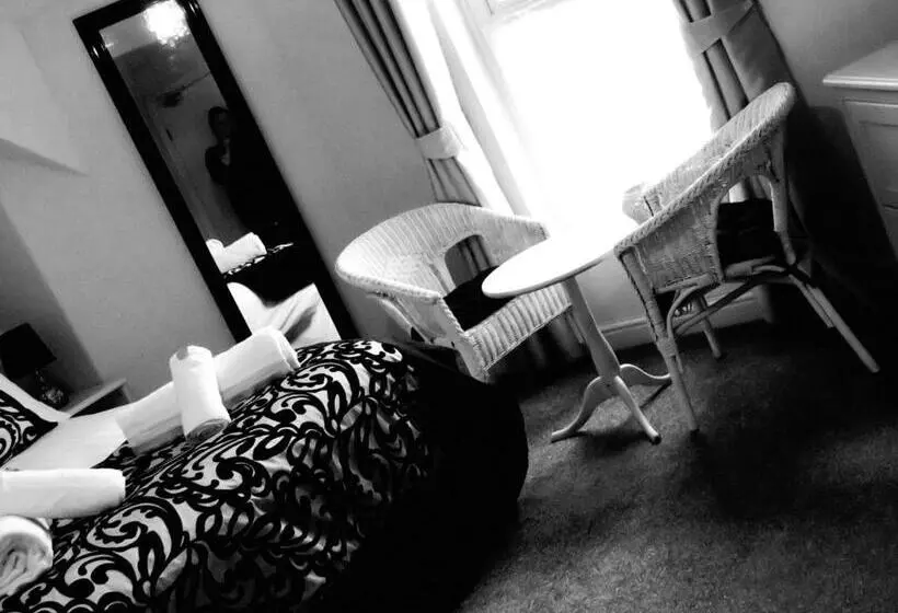 デラックスルーム, The Heidi Bed & Breakfast