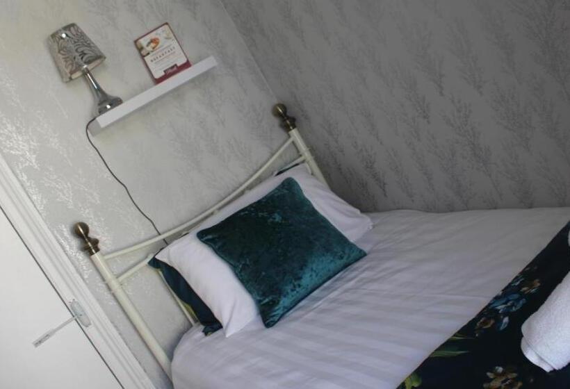 Номер Стандарт Индивидуальный Совместная Ванная, The Heidi Bed & Breakfast