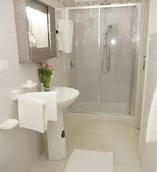 Standard Kolmen Hengen Huone, Valleverde