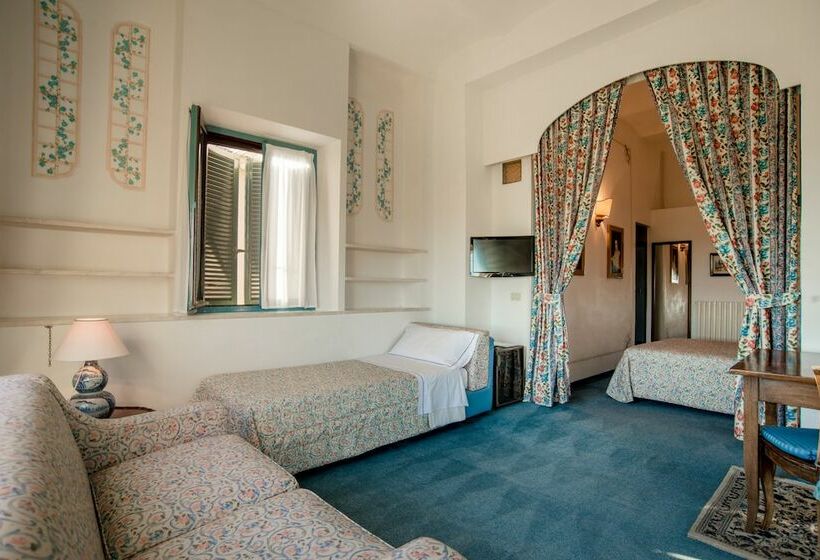 スイート, Villa Clodia