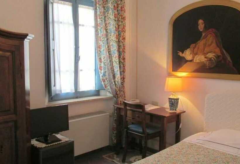 标准单人间, Villa Clodia