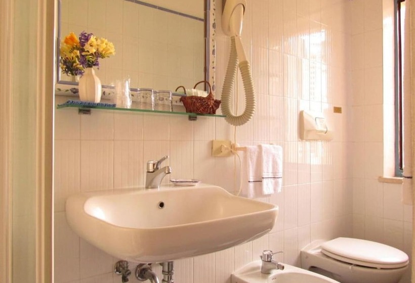 חדר סטנדרט יחיד, Villa Clodia