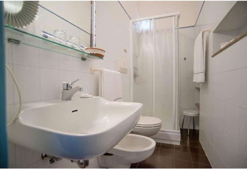 סוויטה, Villa Clodia