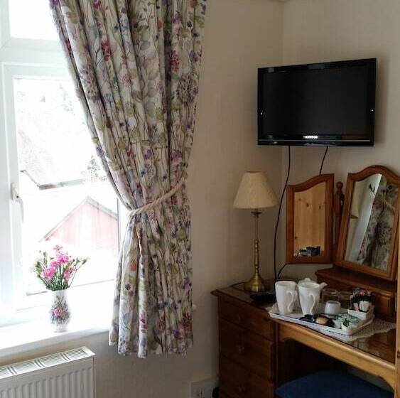 Номер Стандарт, Whitemoor House B&b