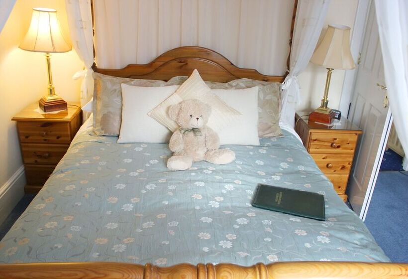 Номер Стандарт, Whitemoor House B&b