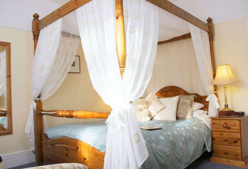 Номер Стандарт, Whitemoor House B&b