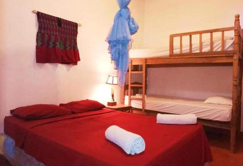 غرفة عائلية, Caracolito