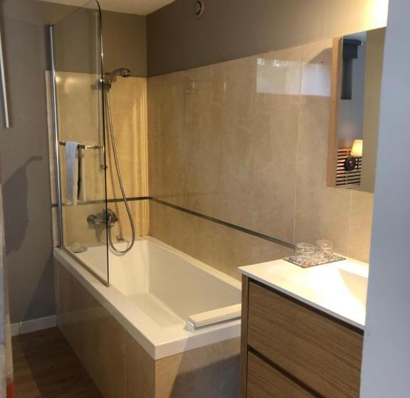 חדר סטנדרט, Couette Et Café