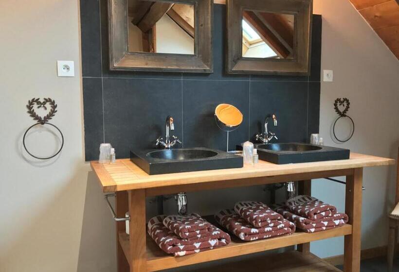 스위트, La Clé Des Bois