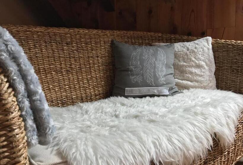 스위트, La Clé Des Bois