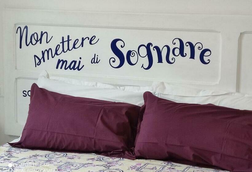 اتاق لوکس, Ramo Rosso Di Paolo Natalini