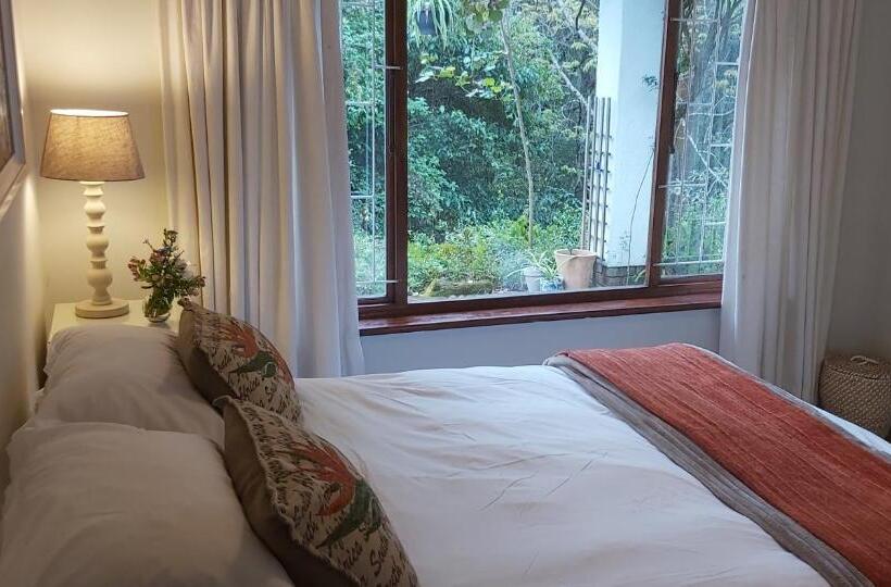 スタンダードルーム, Cybele Lodge Boutique Bed And Breakfast