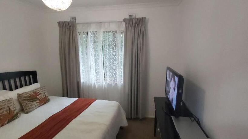 스탠다드 스튜디오, Cybele Lodge Boutique Bed And Breakfast