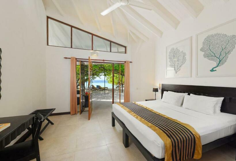 Standard Bungalow, Embudu Village Resort