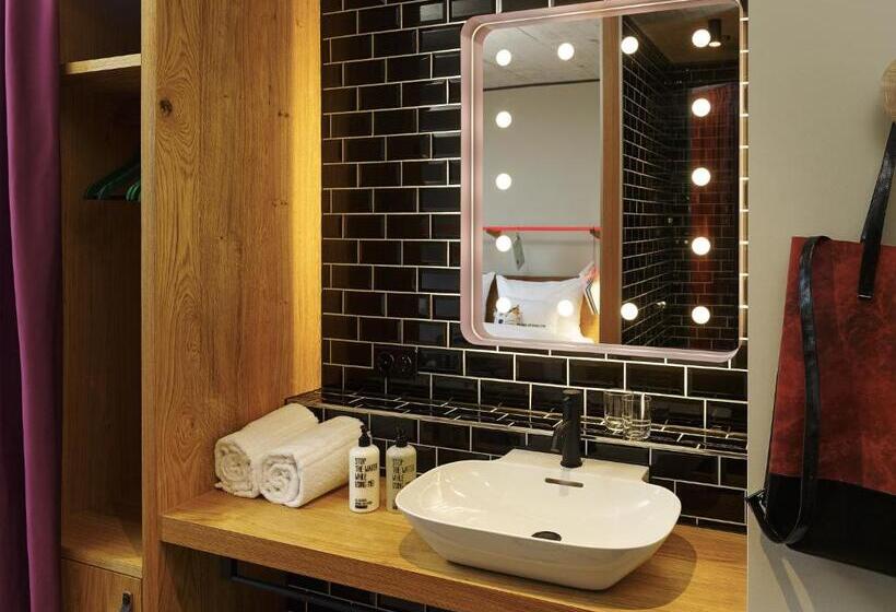 اتاق استاندارد, 25hours Hotel Langstrasse