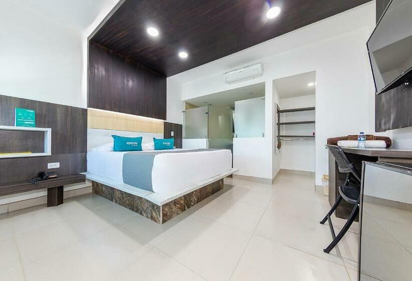 标准间, San Antonio Plaza