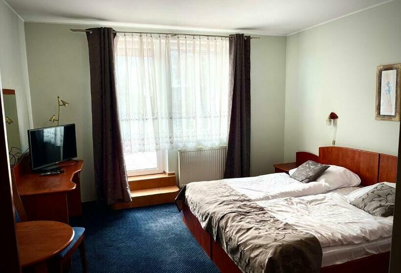 Номер Стандарт, Dowhań