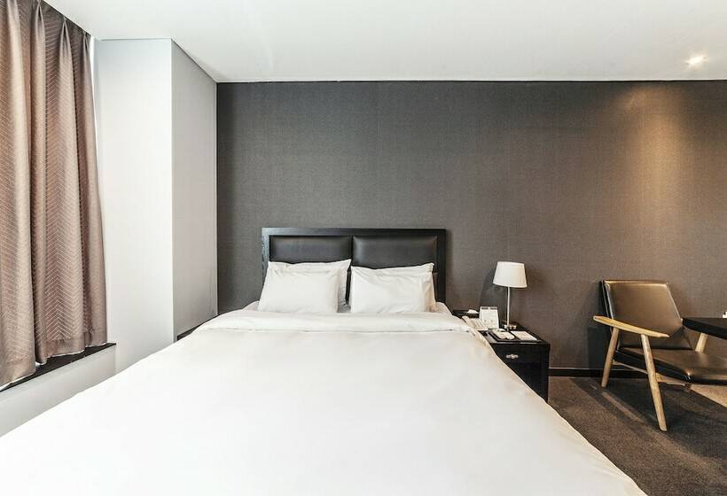 标准间, Gangneung Tourist