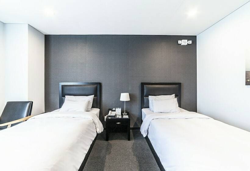 标准间, Gangneung Tourist