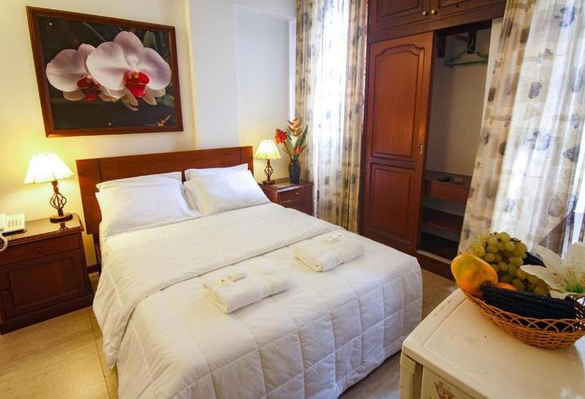 اتاق استاندارد یک نفره, Marcoantonio