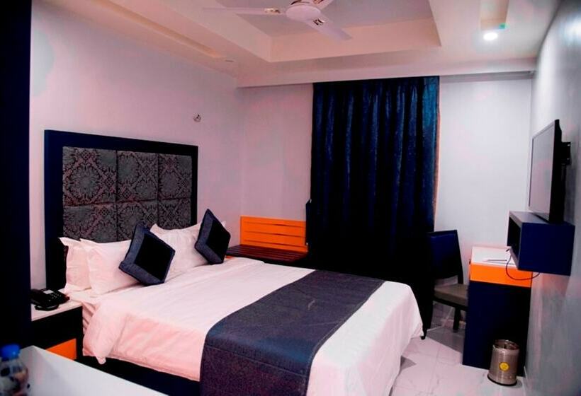 חדר דלוקס, Regenta Inn Vadodara, 500m From Railway Station