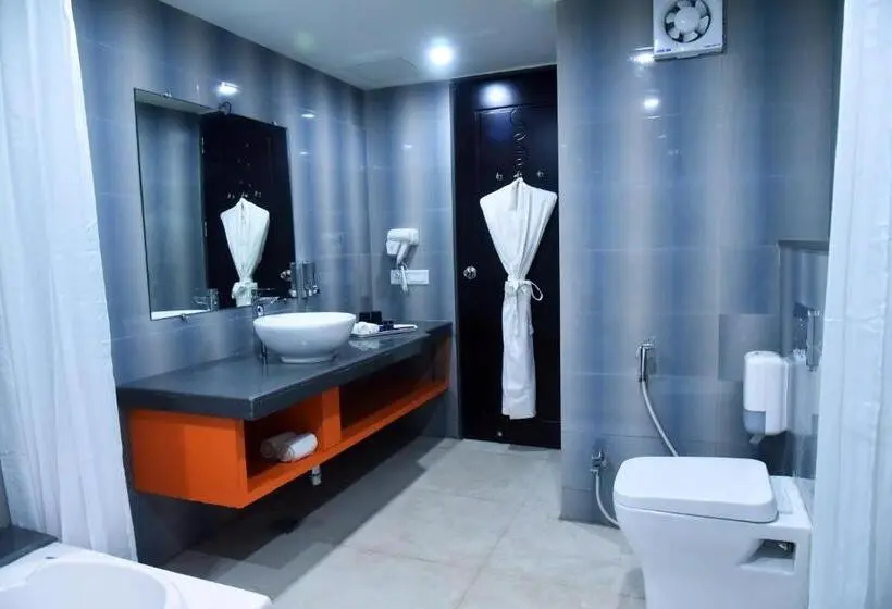 スイート, Regenta Inn Vadodara, 500m From Railway Station