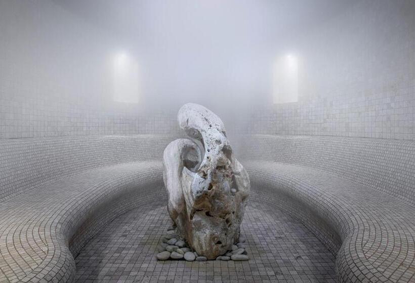 家庭间, Resort Sobotín