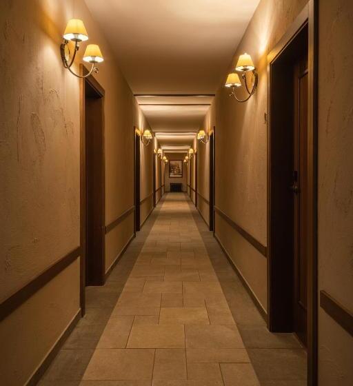 标准三人间, Resort Sobotín