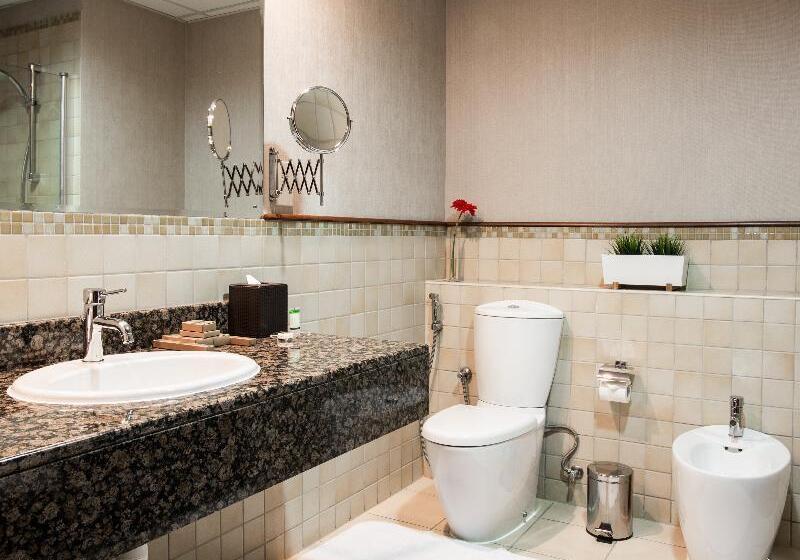 اتاق استاندارد سه نفره, Santuario Das Aguias