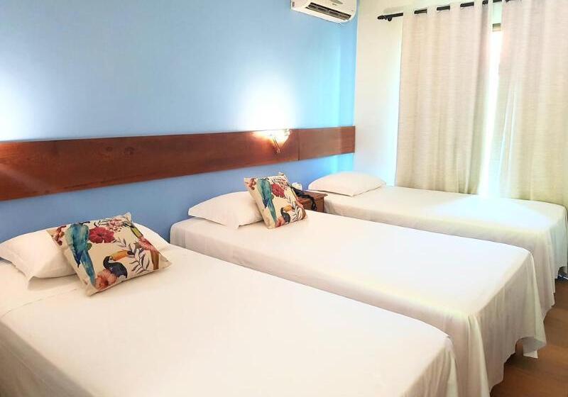 اتاق استاندارد سه نفره, Santuario Das Aguias