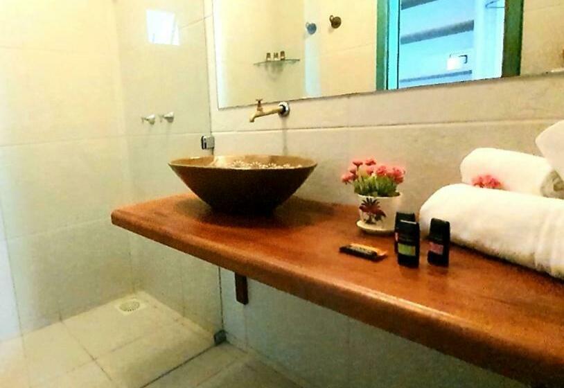 اتاق استاندارد, Santuario Das Aguias