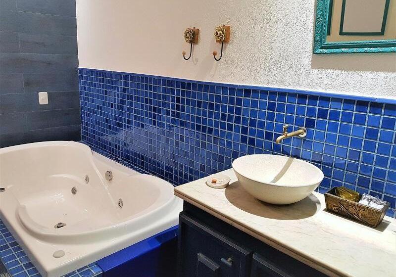 اتاق پریمیوم چهارنفره, Santuario Das Aguias