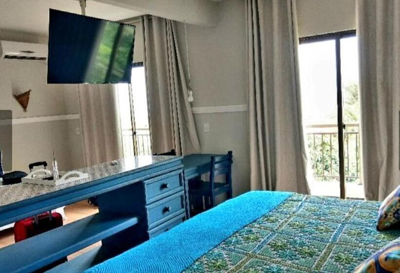 اتاق پریمیوم چهارنفره, Santuario Das Aguias