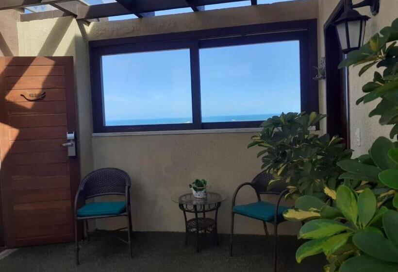 اتاق لوکس چهار تخته, Santuario Das Aguias