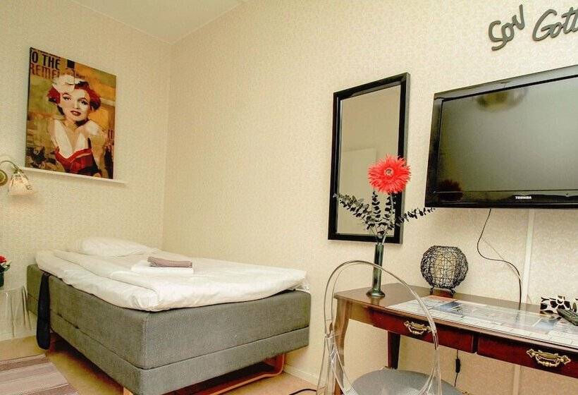 اتاق استاندارد یک نفره, Sollefteå