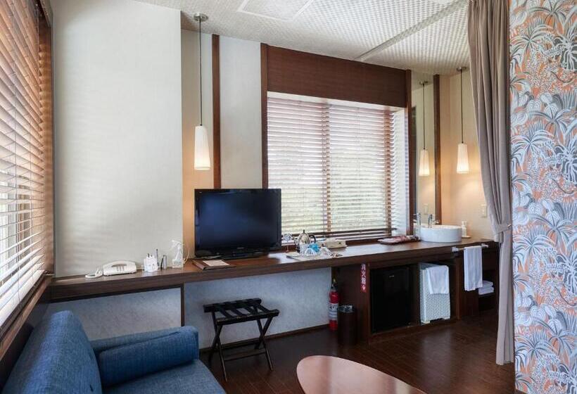 اتاق لوکس, La Casa Panacea Okinawa Resort
