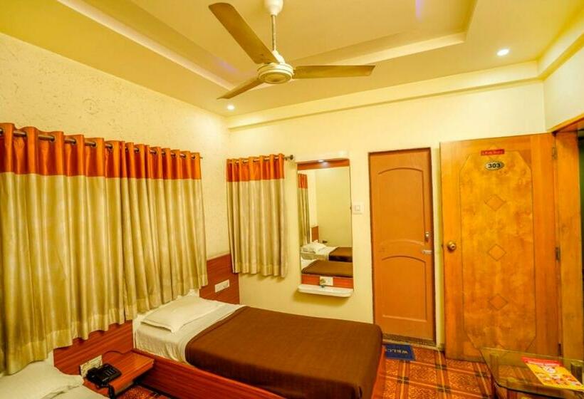 Quarto standard, Bhakti, Rajkot