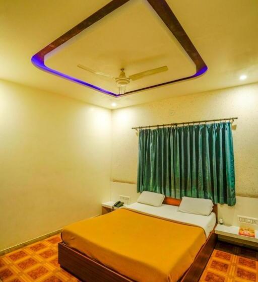 Quarto standard, Bhakti, Rajkot